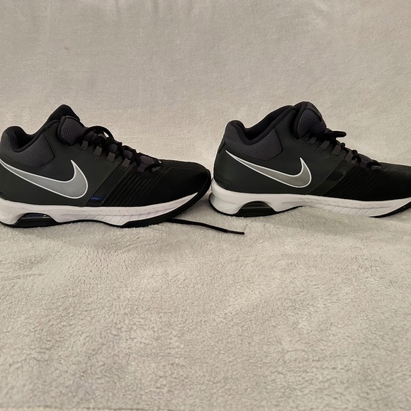 Women's Black Nike Air Visi Pro 5 Basketball Shoes- Size 9 - Picture 3 of 7